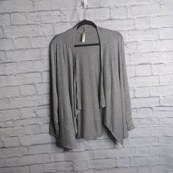 Beeing Jackets & Blazers - Beeing Gray Long Sleeve Cardigan Sz S